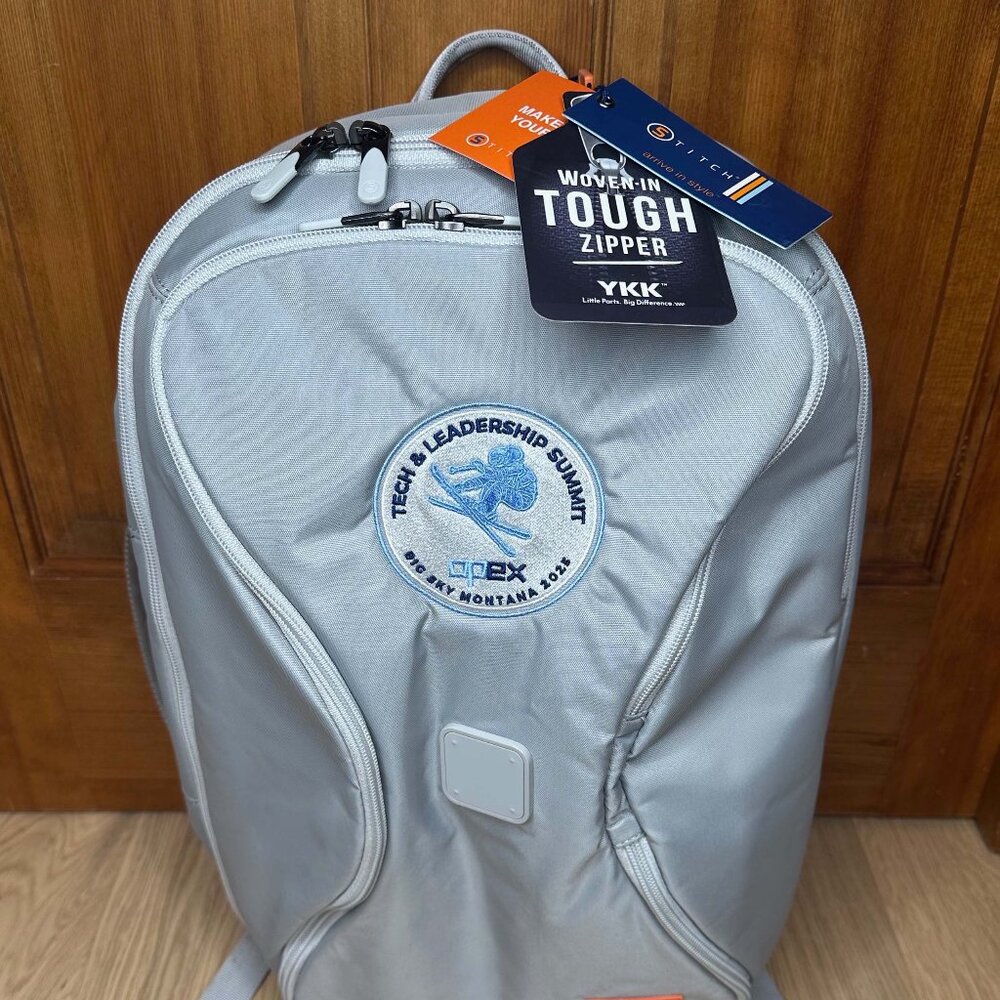 NWT Stitch Golf The Day Traveler Backpack LtGray